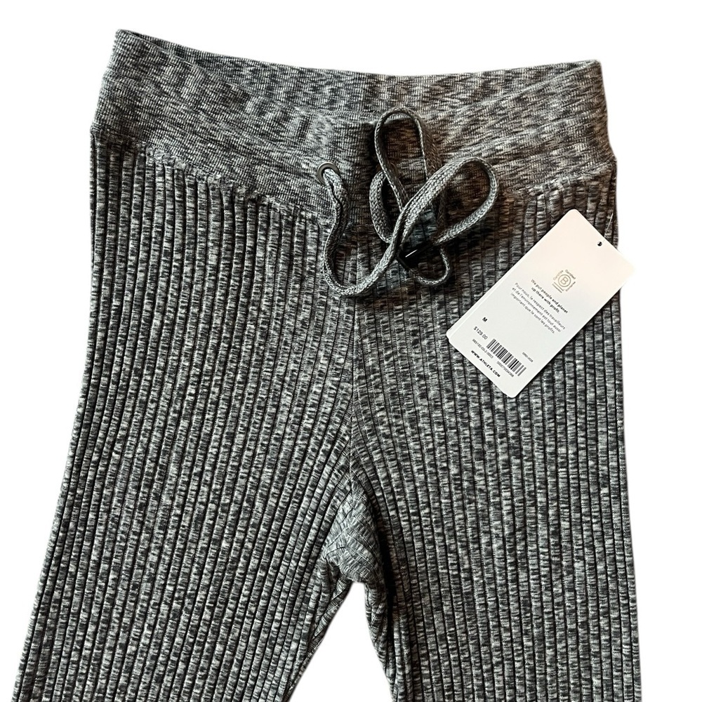 Athleta Revolve Pant Gray Heathered Ribbed Flare Leg Size M NWT - Picture 4 of 9